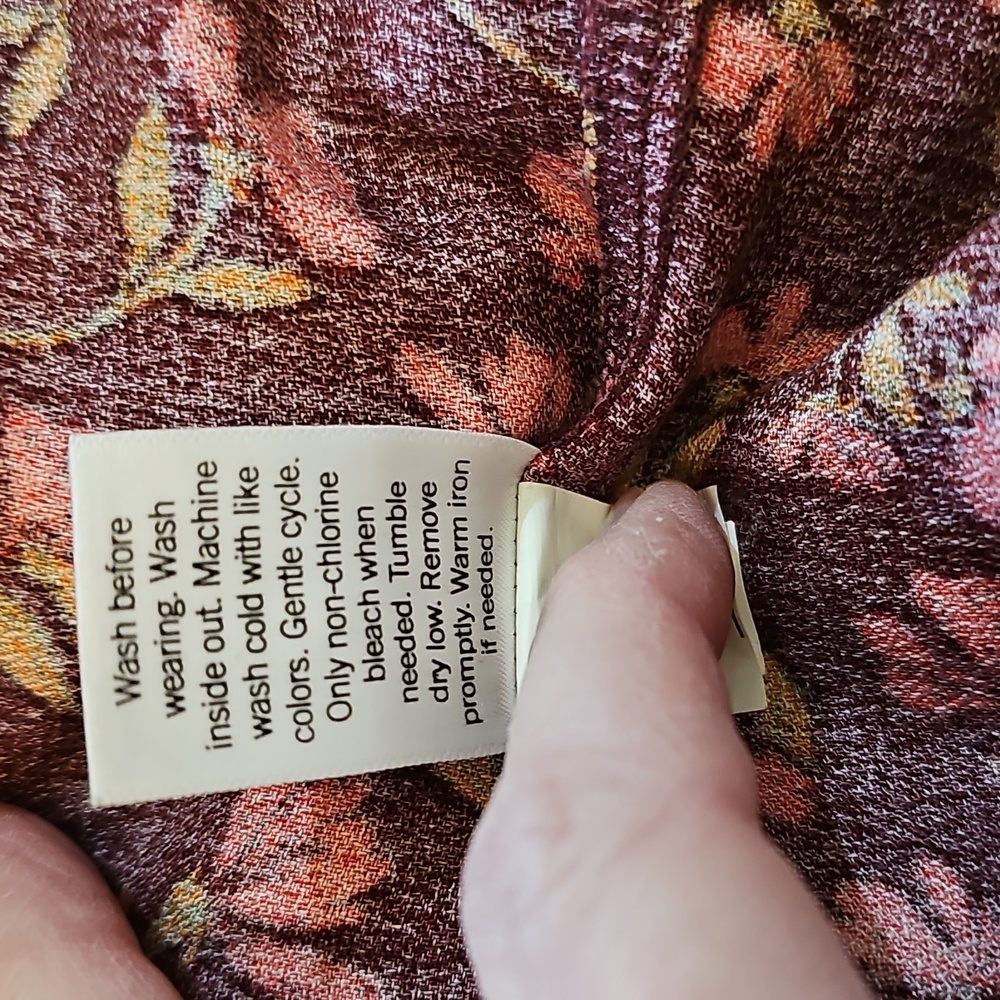 Top - Picture 13 of 16